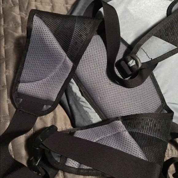 Arc’teryx 35 Gunmetal backpack with back support - Picture 7 of 8